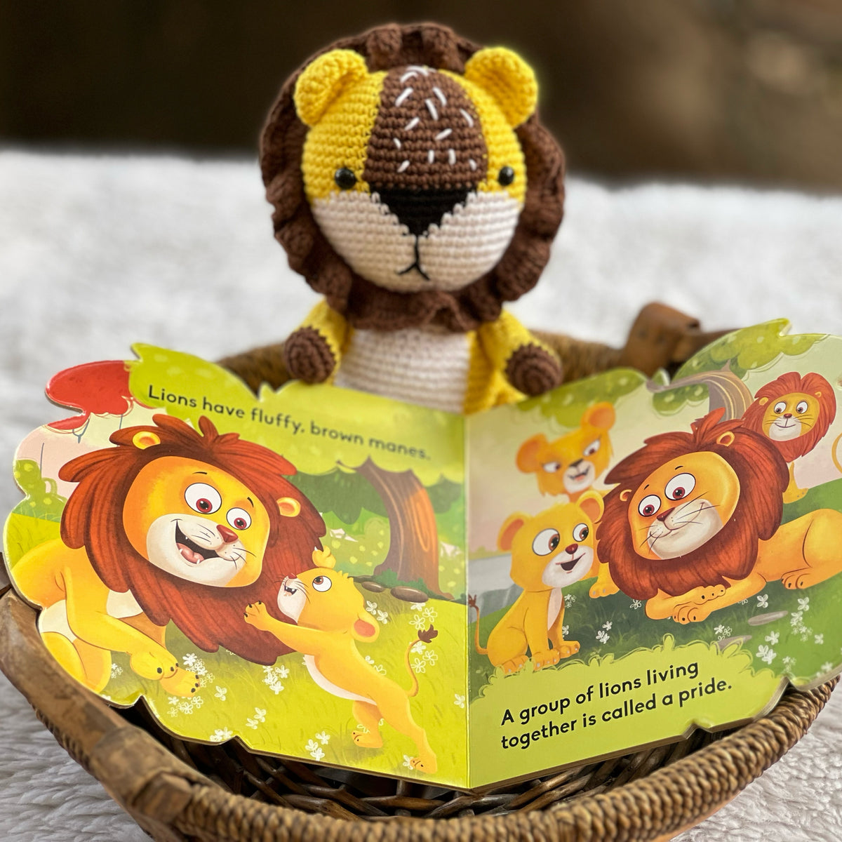 "Manny" Lion Book Buddy