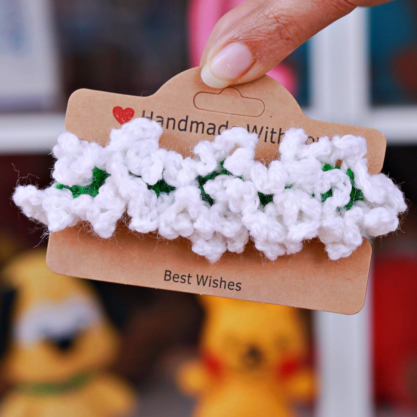 Onam Special White Scrunchie "Gajra"